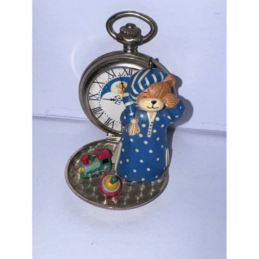 1987 Enesco "Lucy & Me" Treasury Christmas Ornament "Time For Christmas"